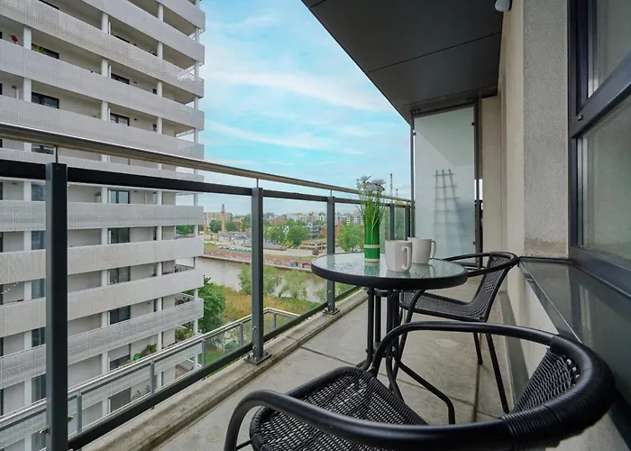 Apartamento Odra Tower With Free Garage By Renters